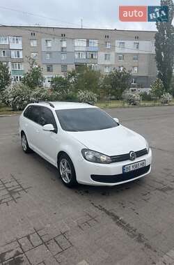 Универсал Volkswagen Golf 2012 в 