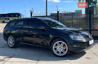 Універсал Volkswagen Golf 2014 в Києві