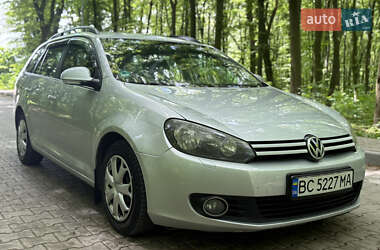 Універсал Volkswagen Golf 2009 в Тернополі