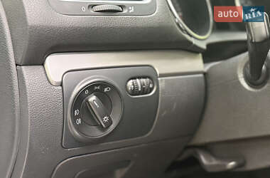 Універсал Volkswagen Golf 2009 в 
