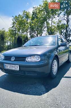 Хетчбек Volkswagen Golf 1999 в Рівному