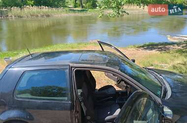 Хетчбек Volkswagen Golf 1998 в 
