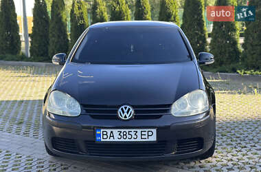 Хэтчбек Volkswagen Golf 2004 в Харькове