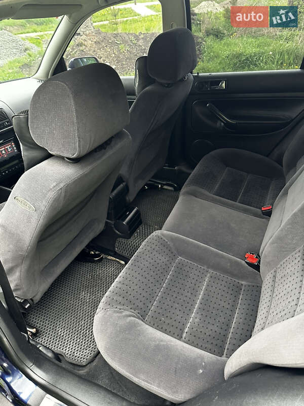 Універсал Volkswagen Golf 1999 в Львові