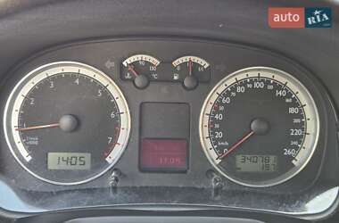 Универсал Volkswagen Golf 2004 в 