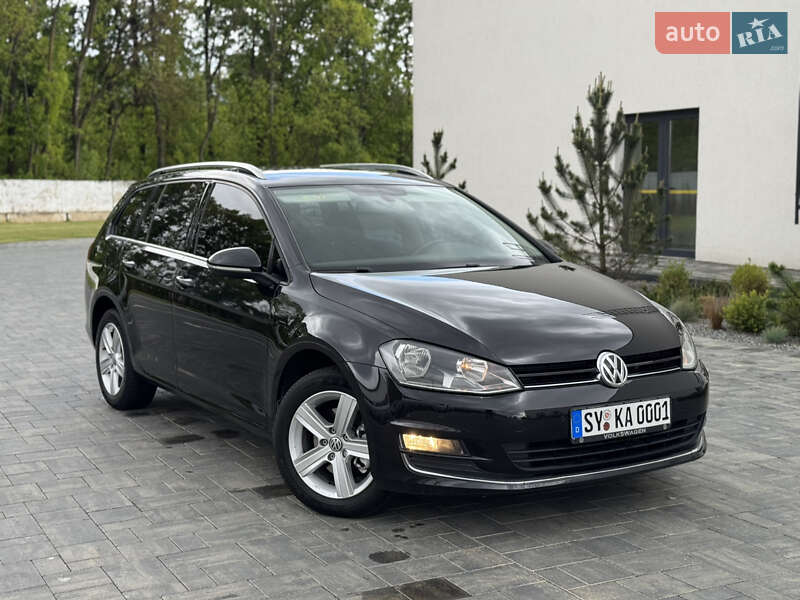 Універсал Volkswagen Golf 2014 в Луцьку