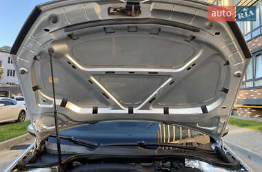 Хетчбек Volkswagen Golf 2010 в 