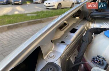 Хетчбек Volkswagen Golf 2010 в 