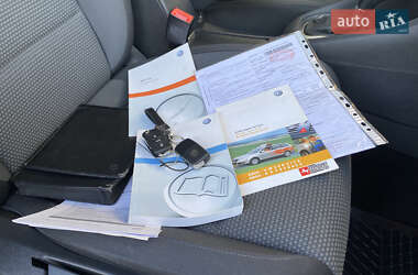 Хетчбек Volkswagen Golf 2010 в 