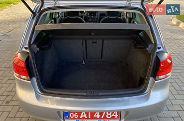 Хетчбек Volkswagen Golf 2010 в 