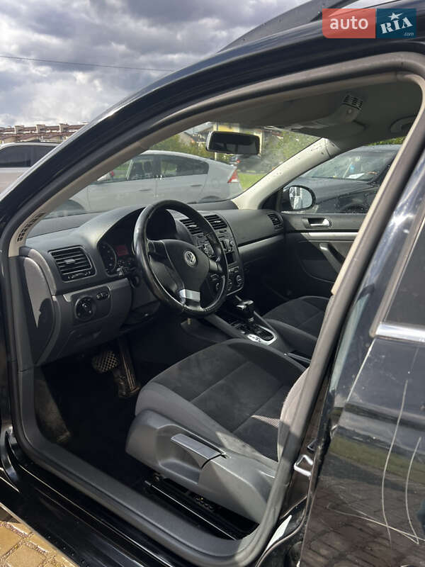 Универсал Volkswagen Golf 2009 в Львове