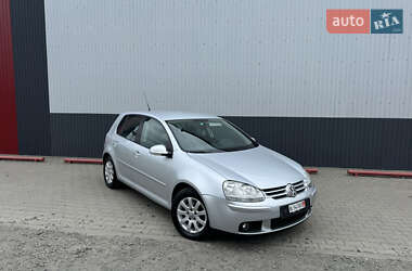 Хетчбек Volkswagen Golf 2008 в Луцьку