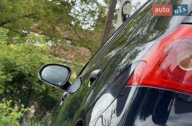 Хетчбек Volkswagen Golf 2004 в 