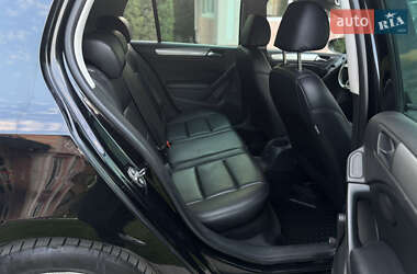 Хэтчбек Volkswagen Golf 2008 в 