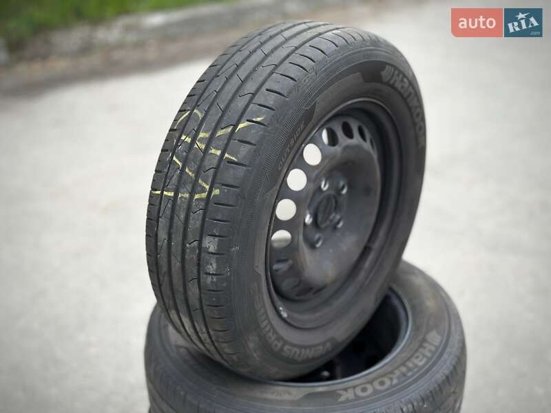 Хетчбек Volkswagen Golf 2009 в Сумах