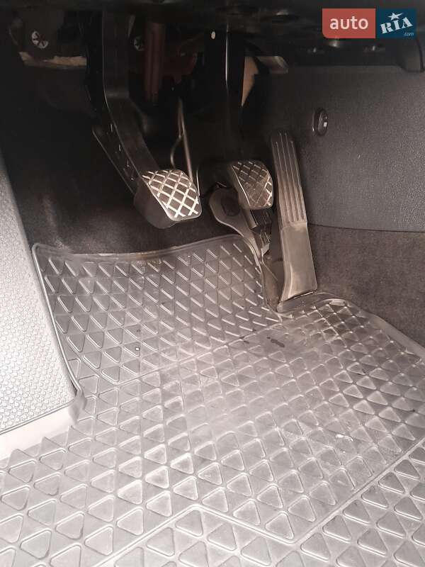 Універсал Volkswagen Golf 2011 в Мукачевому