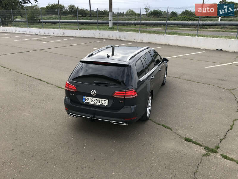 Универсал Volkswagen Golf 2017 в Белгороде-Днестровском