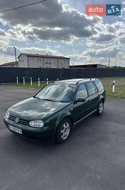 Універсал Volkswagen Golf 2000 в 