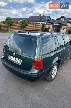 Універсал Volkswagen Golf 2000 в 