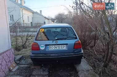 Хетчбек Volkswagen Golf 1993 в 