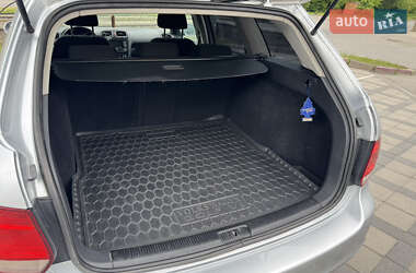 Универсал Volkswagen Golf 2011 в 