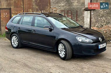 Универсал Volkswagen Golf 2012 в 