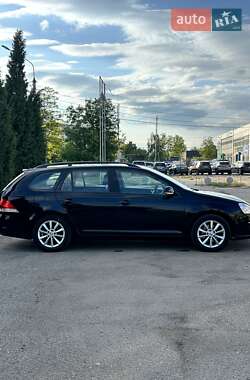 Універсал Volkswagen Golf 2008 в 