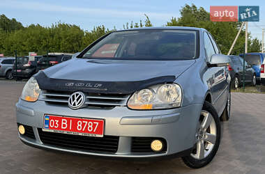 Хэтчбек Volkswagen Golf 2008 в 