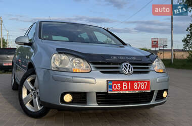 Хэтчбек Volkswagen Golf 2008 в 