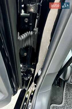 Хетчбек Volkswagen Golf 2008 в 