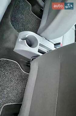 Хетчбек Volkswagen Golf 2008 в 