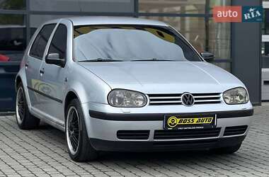 Хетчбек Volkswagen Golf 2002 в Івано-Франківську
