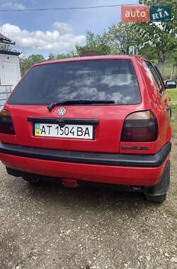 Хетчбек Volkswagen Golf 1992 в 