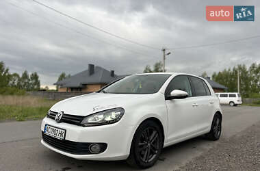 Хетчбек Volkswagen Golf 2009 в Ковелі