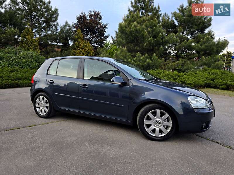 Хетчбек Volkswagen Golf 2006 в Полтаві
