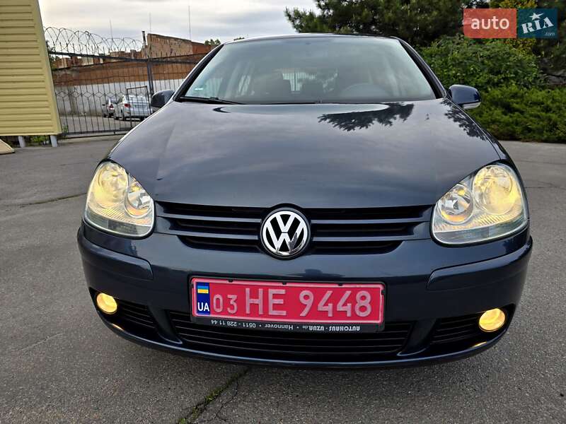Хетчбек Volkswagen Golf 2006 в Полтаві