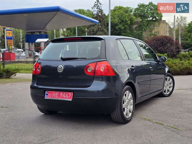 Хетчбек Volkswagen Golf 2006 в Полтаві