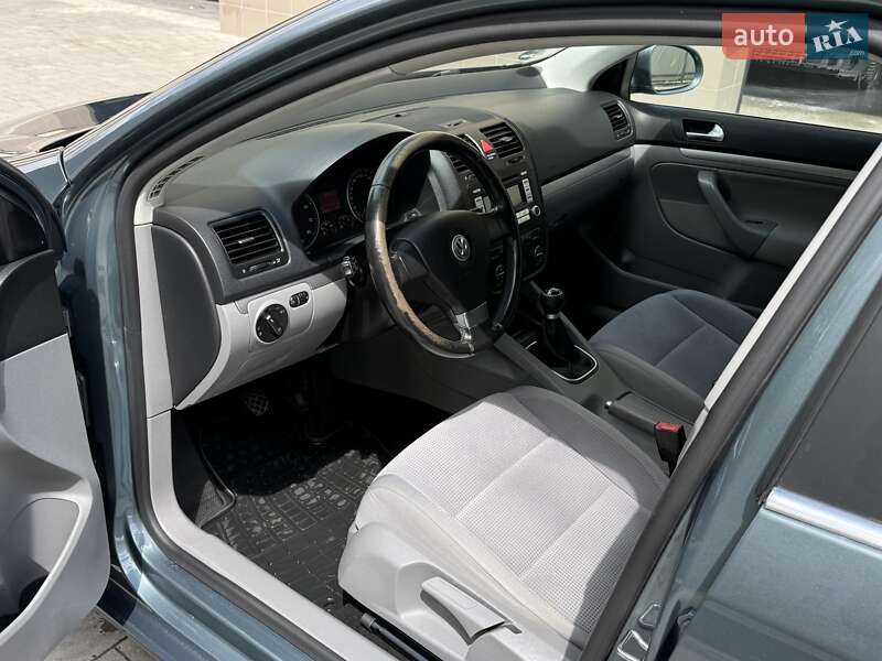 Универсал Volkswagen Golf 2008 в Тернополе