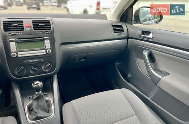 Универсал Volkswagen Golf 2008 в 