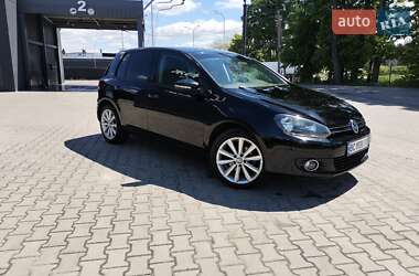 Хэтчбек Volkswagen Golf 2013 в Львове