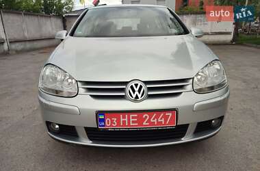 Хетчбек Volkswagen Golf 2007 в 
