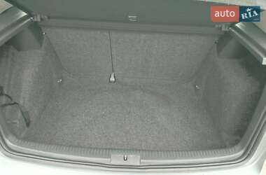 Хетчбек Volkswagen Golf 2007 в 