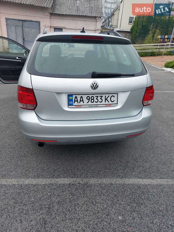 Універсал Volkswagen Golf 2013 в Білій Церкві