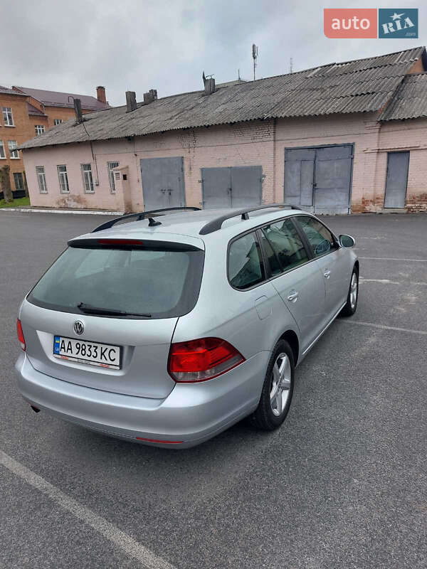 Універсал Volkswagen Golf 2013 в Білій Церкві