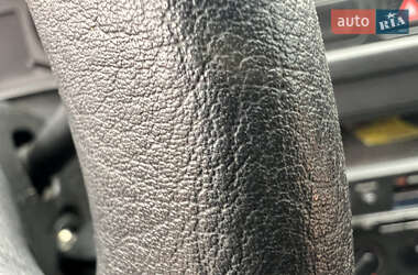 Хетчбек Volkswagen Golf 1998 в 