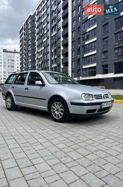 Універсал Volkswagen Golf 2005 в Івано-Франківську