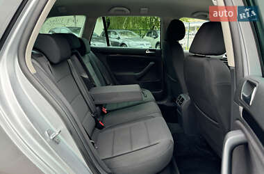 Универсал Volkswagen Golf 2010 в 