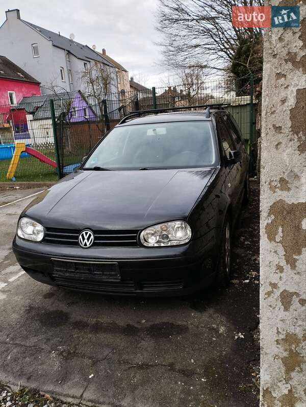 Універсал Volkswagen Golf 2000 в Херсоні