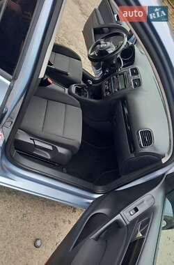 Хэтчбек Volkswagen Golf 2009 в 