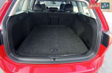 Универсал Volkswagen Golf 2015 в Полтаве